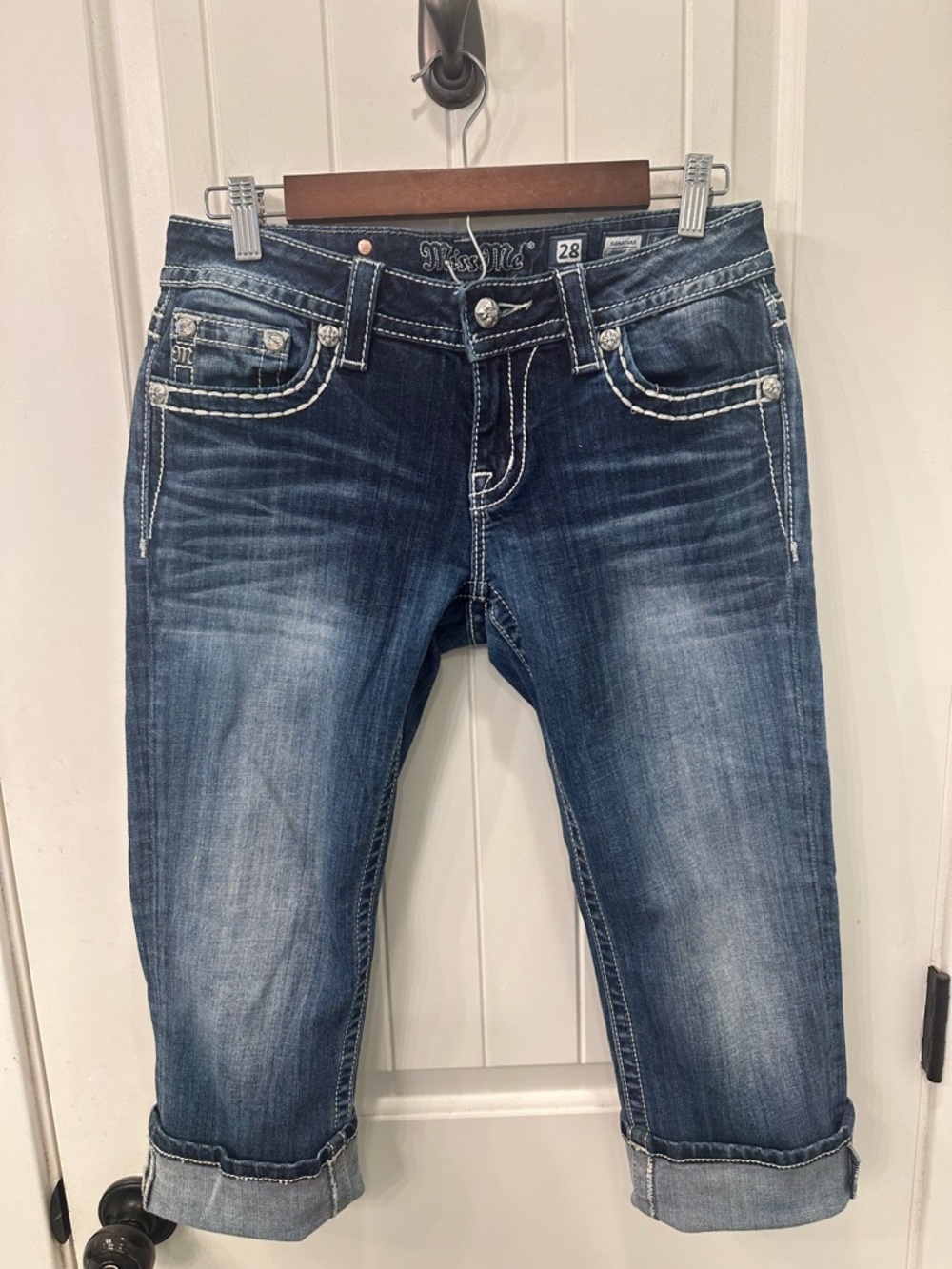 Miss Me Y2K Signature Cuffed Capri Jeans 28